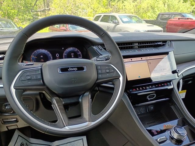 New 2026 Bright White Clearcoat Jeep Altitude image 10