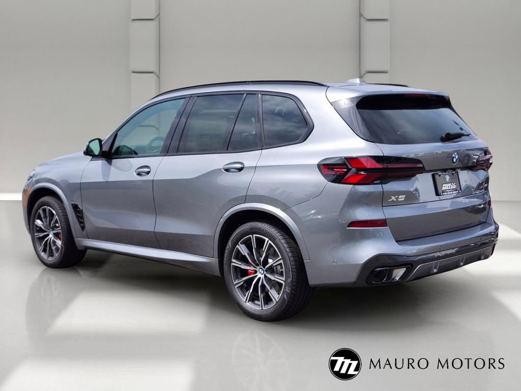 New 2026 Gray BMW xDrive40i image 3