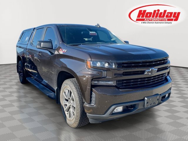 Used 2019 Havana Brown Metallic Chevrolet RST image 1