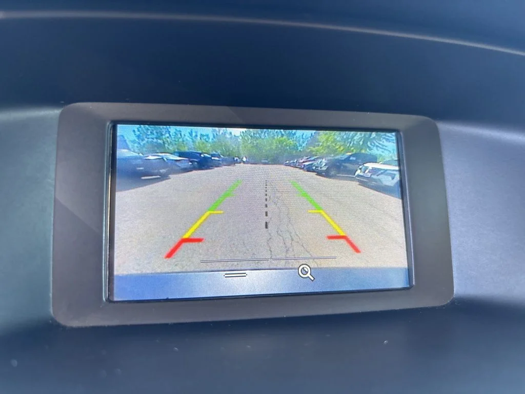 Used 2018 Gray Ford SE image 26