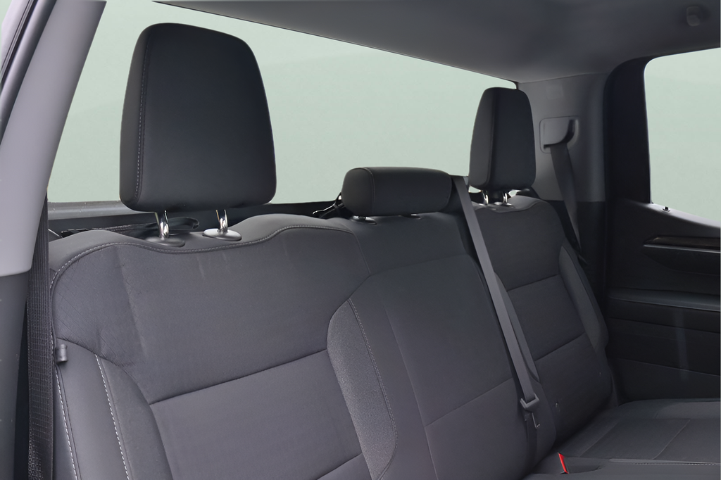 Used 2023 White Chevrolet LT image 17