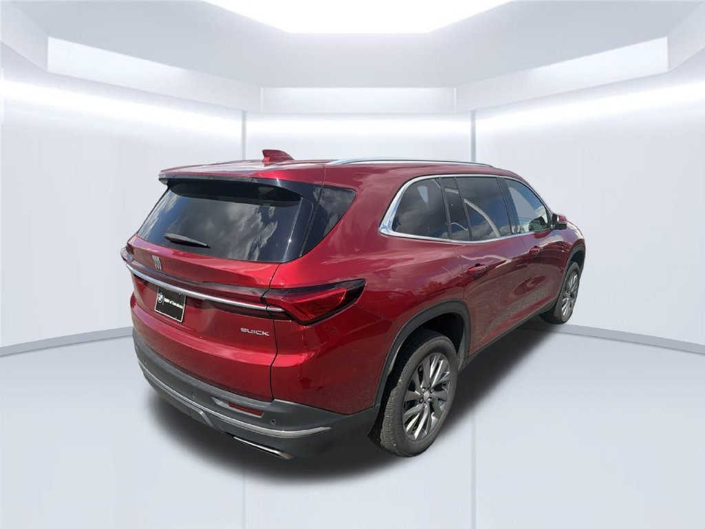 Used 2025 Red Buick Preferred image 3