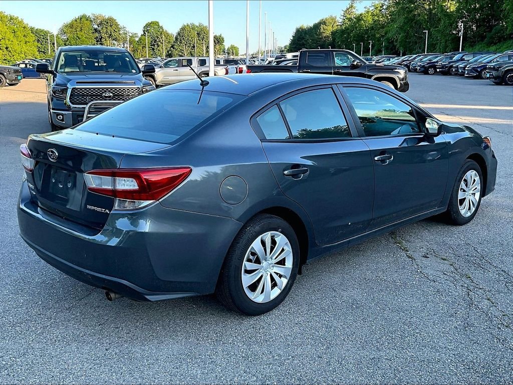 Used 2019 Gray Subaru 2.0i image 6