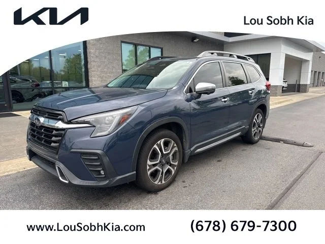 2023 Subaru Ascent Touring's photo