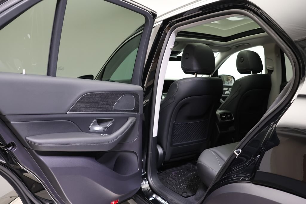 Certified Used 2026 Black Mercedes-Benz GLE 350 image 43