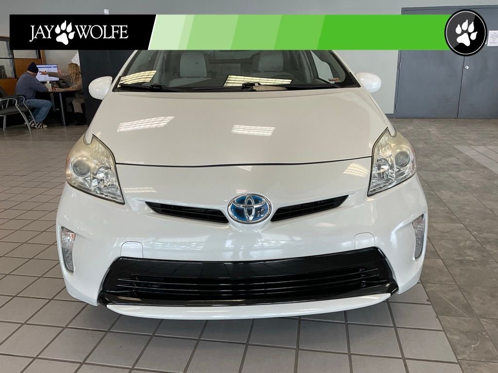 Used 2015 Toyota Prius Two with VIN JTDKN3DU0F0422495 for sale in Kansas City
