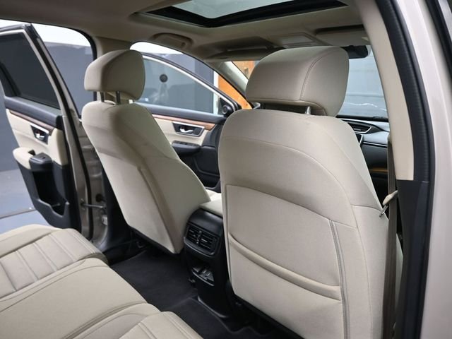 Used 2018 Beige Honda EX image 29