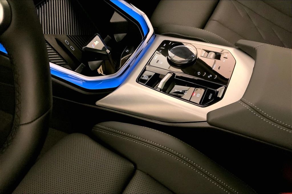 2025 BMW X3 30 - Photo 22