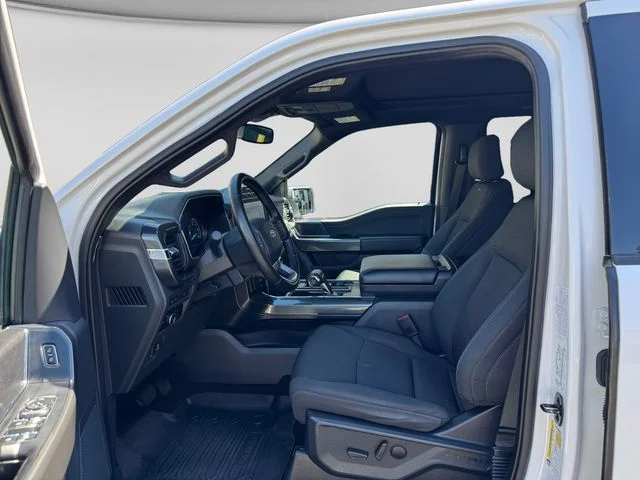 Used 2023 Oxford White Ford XLT image 10