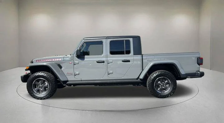 Certified Used 2021 Gray Jeep Rubicon image 5