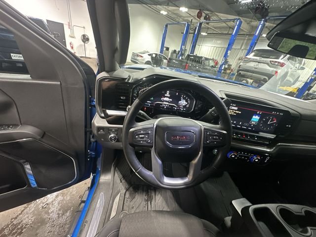 Used 2024 Blue GMC Elevation image 15