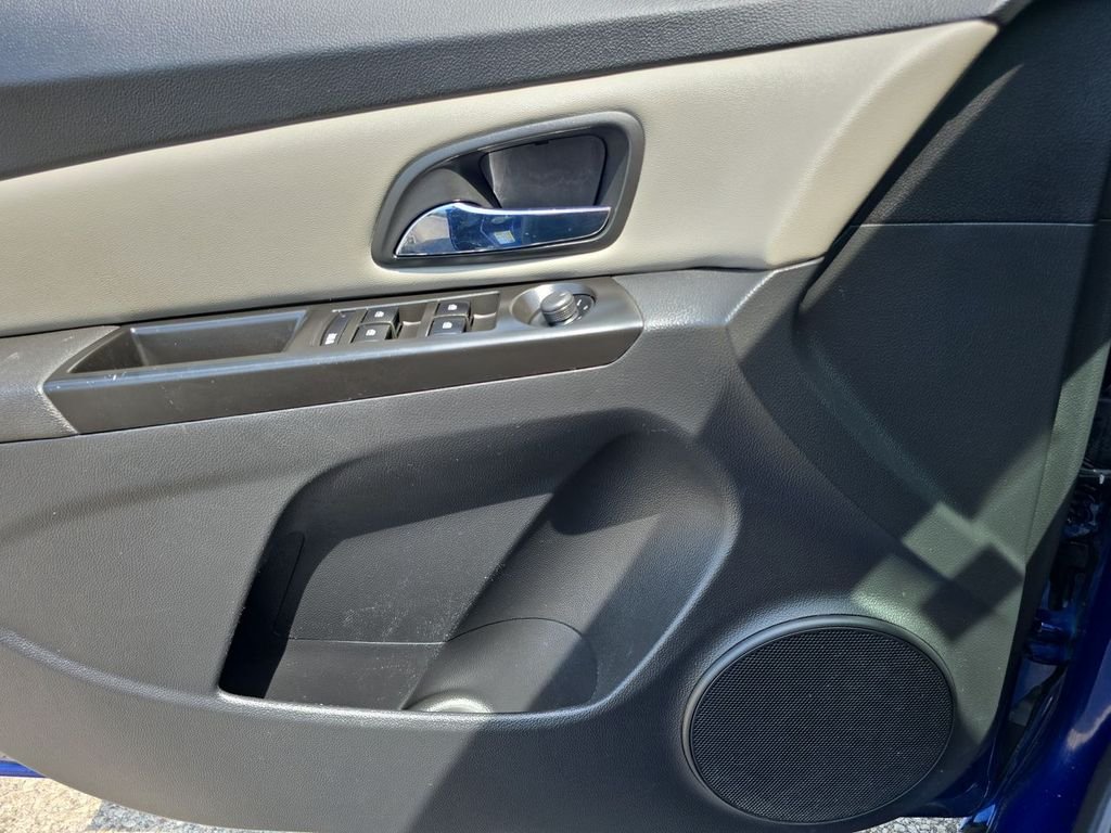 Used 2013 Blue Chevrolet LS image 23