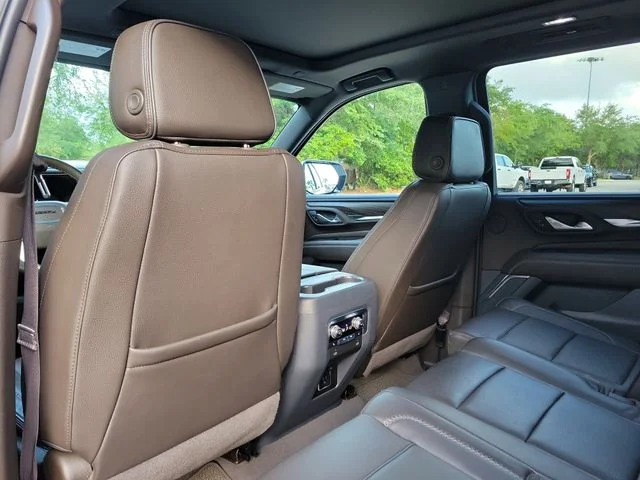 Used 2024 Summit White GMC Denali image 17