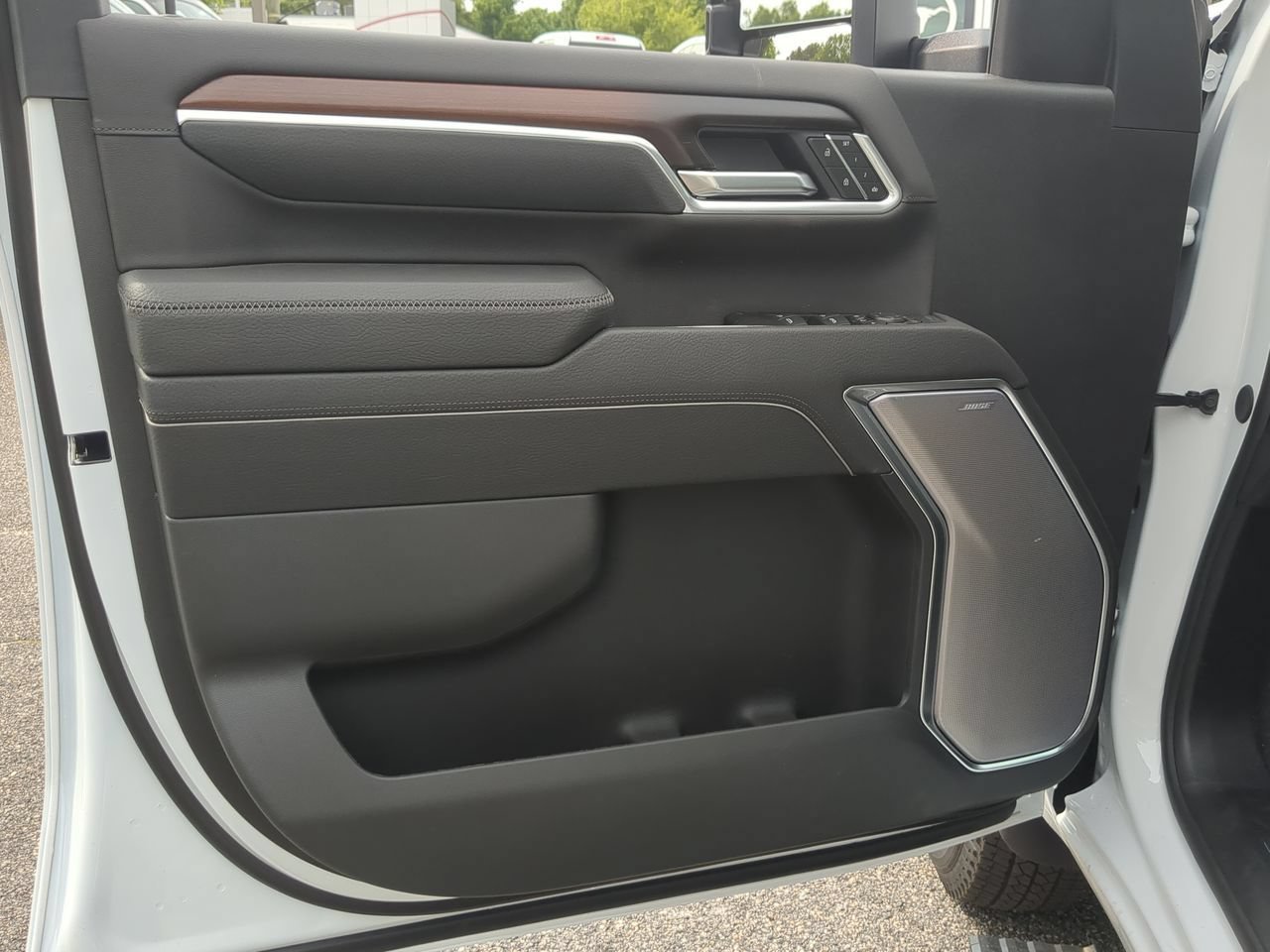 New 2026 Summit White GMC Denali DRW image 23