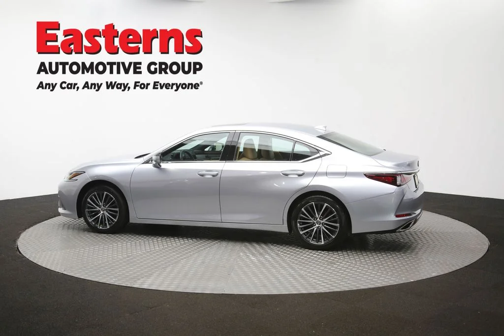 Used 2022 Silver Lexus 350 image 57