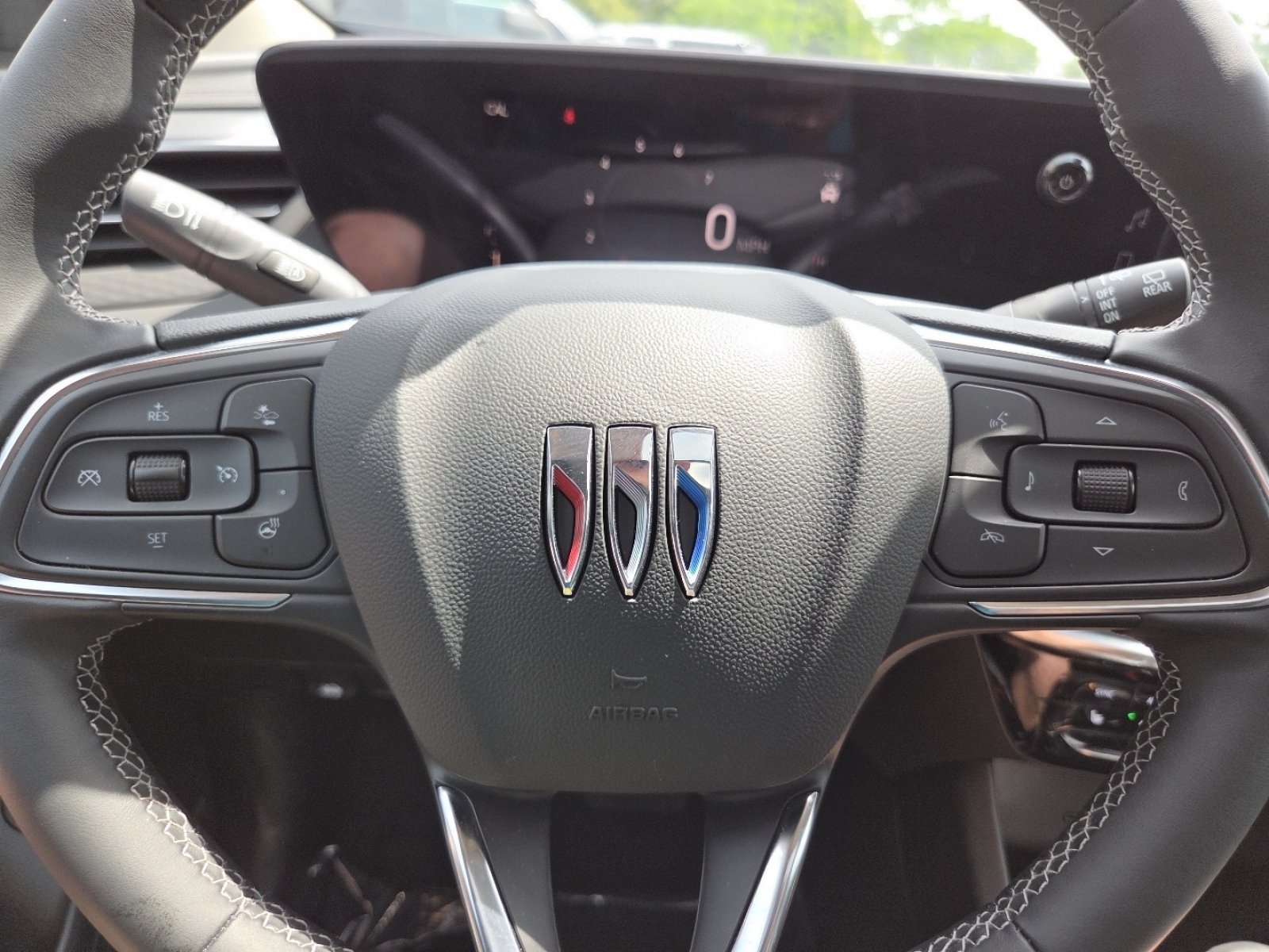Used 2024 Gray Metallic Buick Avenir image 33