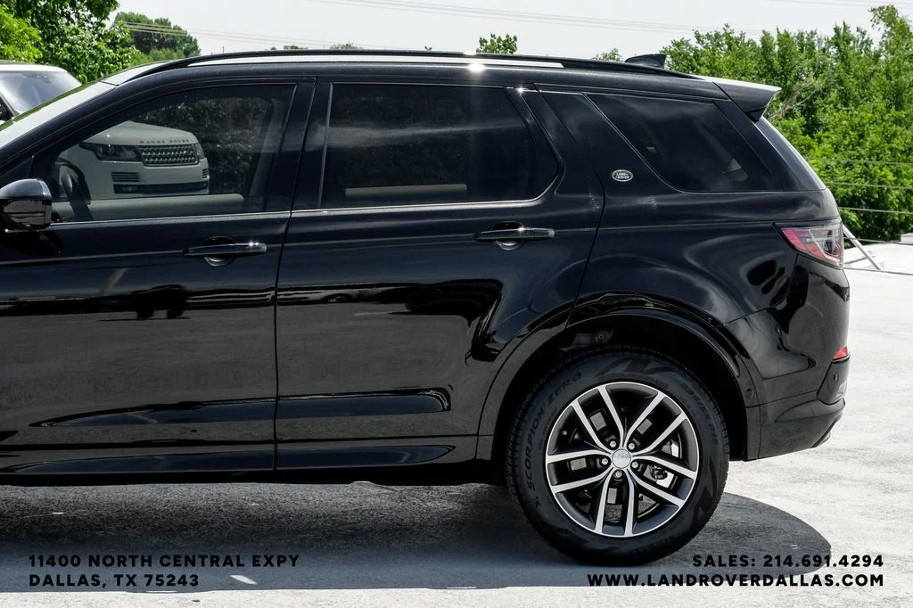 Used 2025 Black Land Rover S image 11
