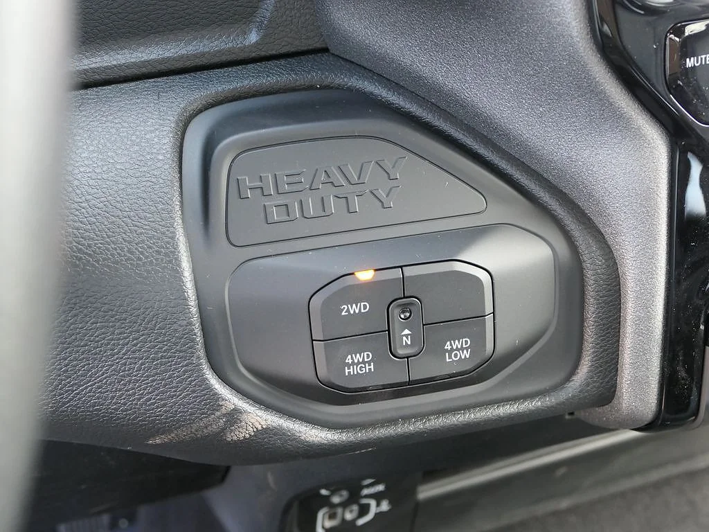 2026 RAM 3500 Tradesman - Photo 15