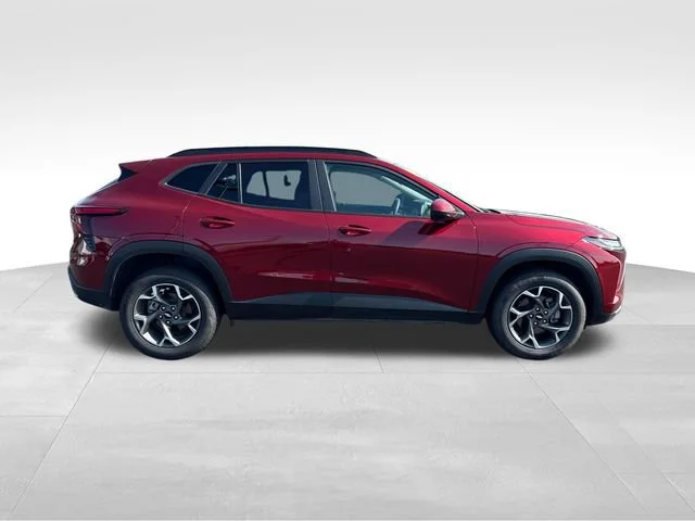 Used 2024 Crimson Metallic Chevrolet LT image 6
