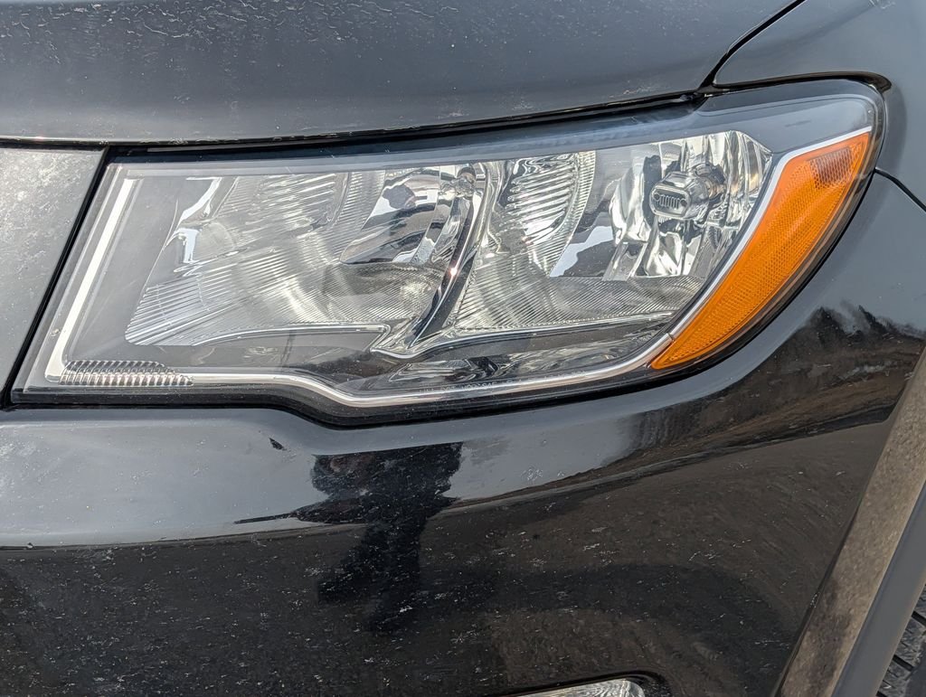 Used 2018 Black Jeep Sport image 16