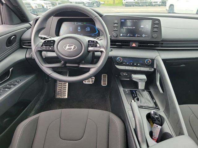New 2025 Serenity White Hyundai SEL Sport image 10