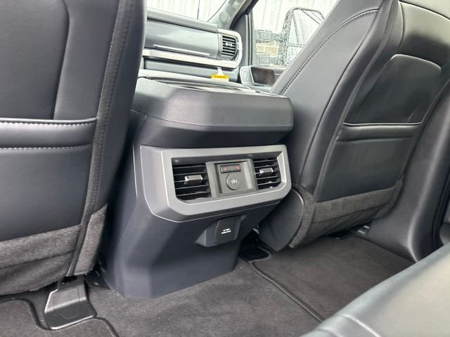 New 2026 Argon Blue Metallic Ford F-250® Lariat® image 33