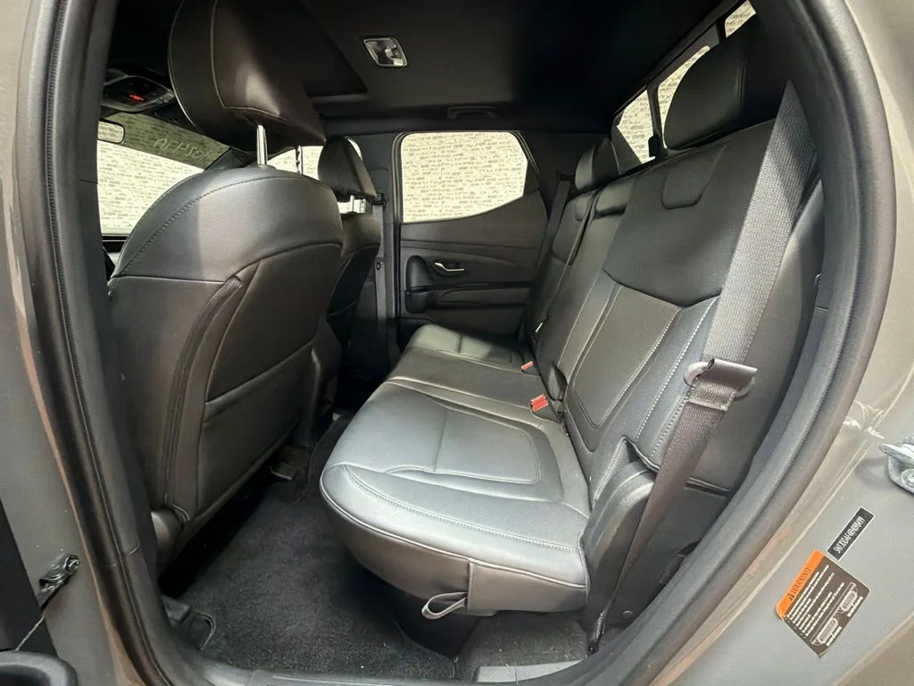 Used 2024 Hampton Gray Hyundai XRT image 13