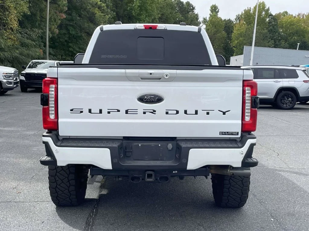 Used 2024 White Ford XLT image 7