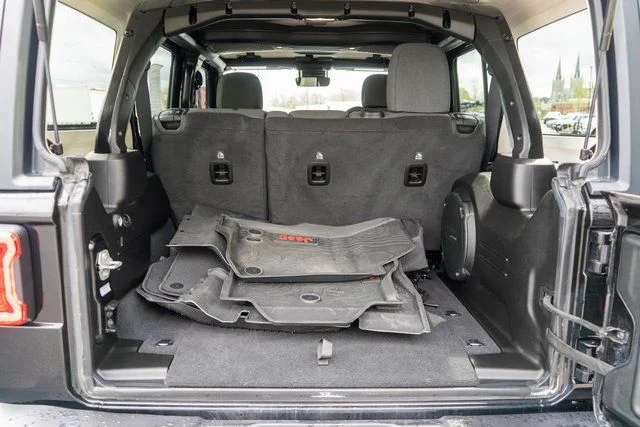 Used 2024 Black Jeep Rubicon image 11
