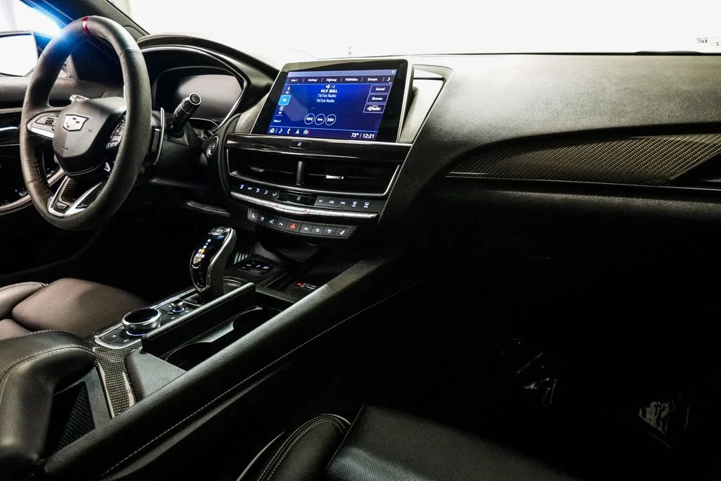 Used 2022 Black Cadillac V-Series image 11