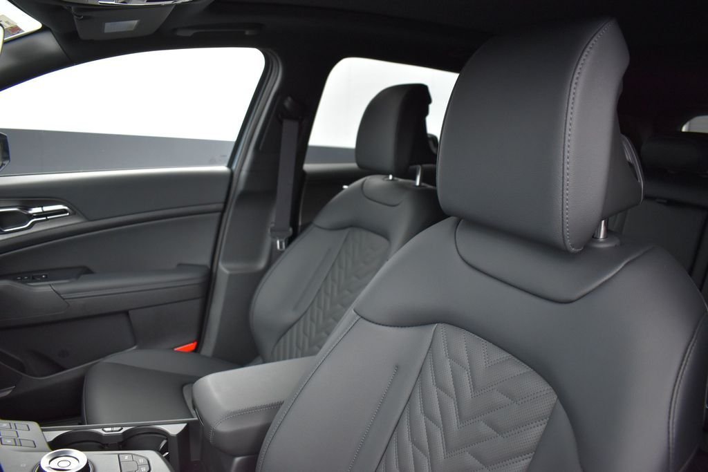 New 2026 Heritage Blue Kia X-Line image 8