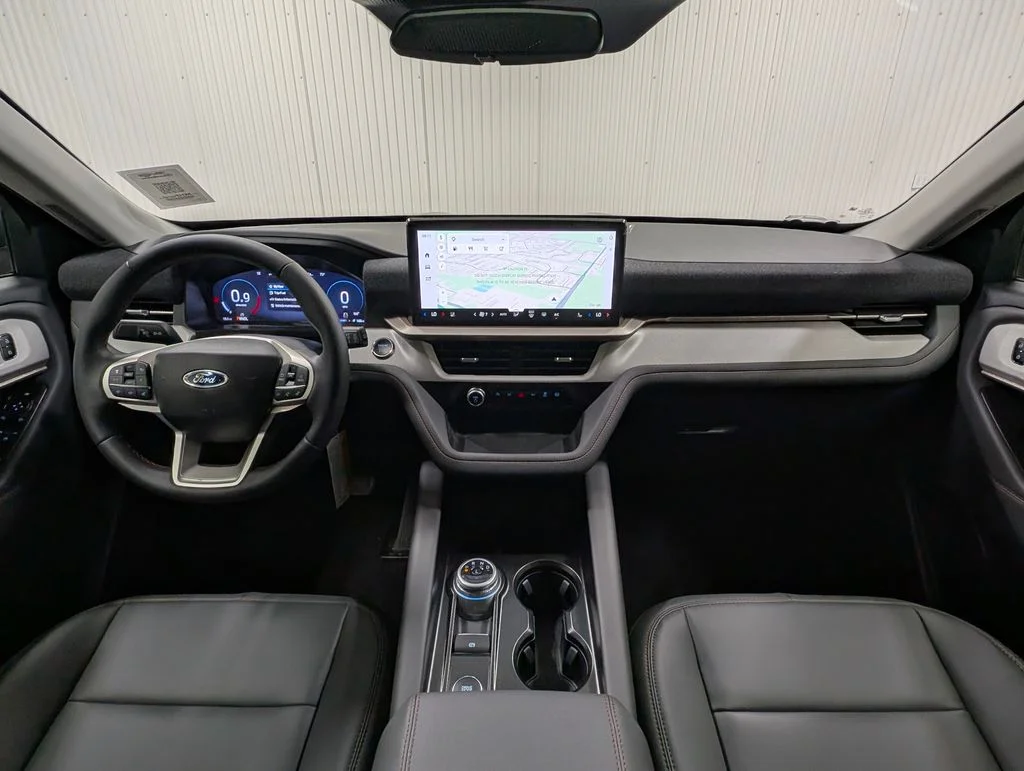New 2026 Carbonized Gray Metallic Ford Active image 3