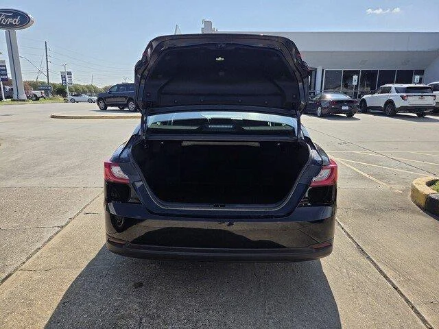 Used 2025 BLACK Toyota LE image 29