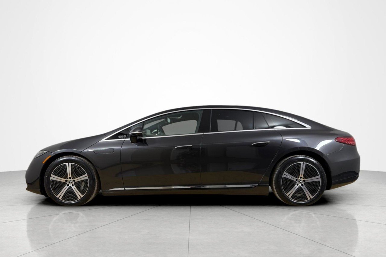 Certified Used 2023 Graphite Grey Metallic Mercedes-Benz EQS 450+ image 2