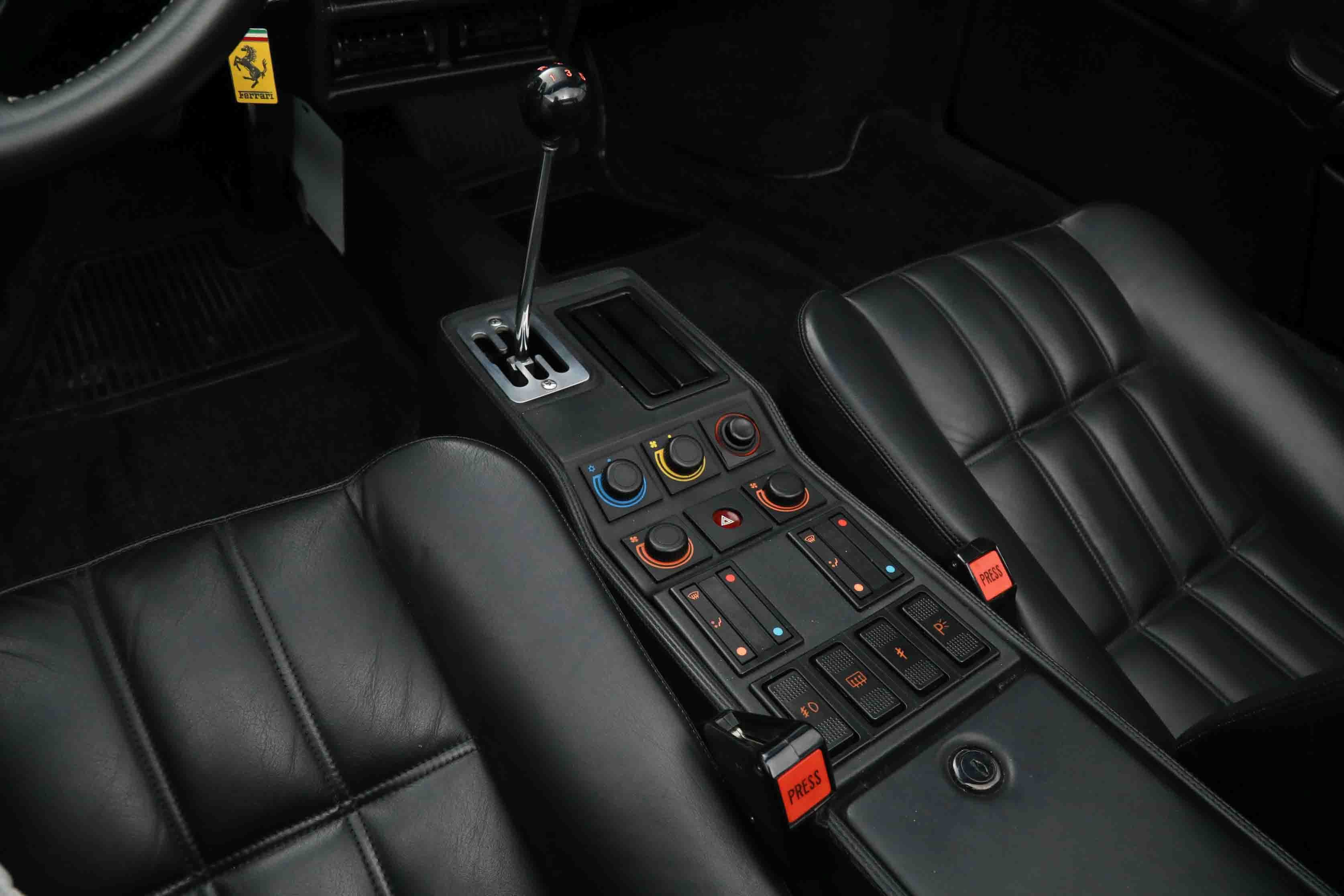 1989 Ferrari 328 - Photo 27