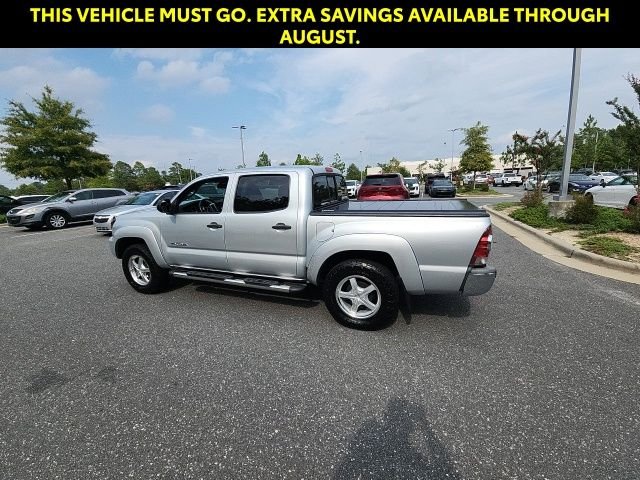 Used 2013 Silver Toyota Base image 9