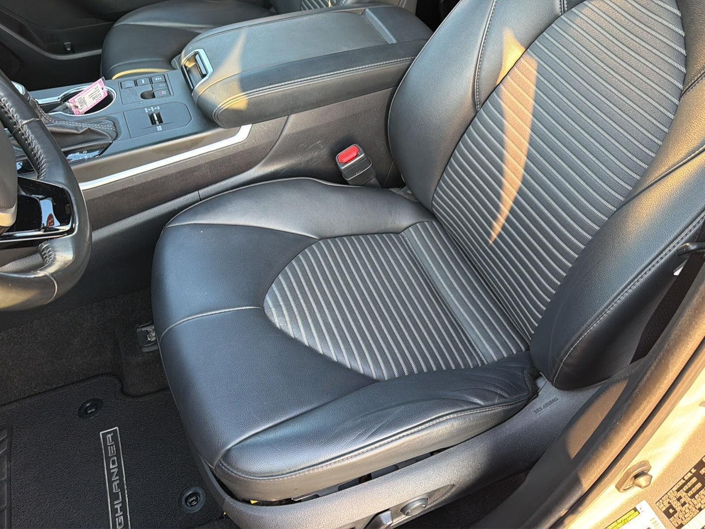 Used 2023 Celestial Silver Metallic Toyota XSE image 31