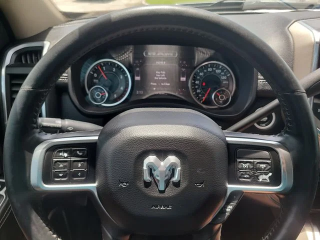 Used 2019 Silver Ram Laramie image 31