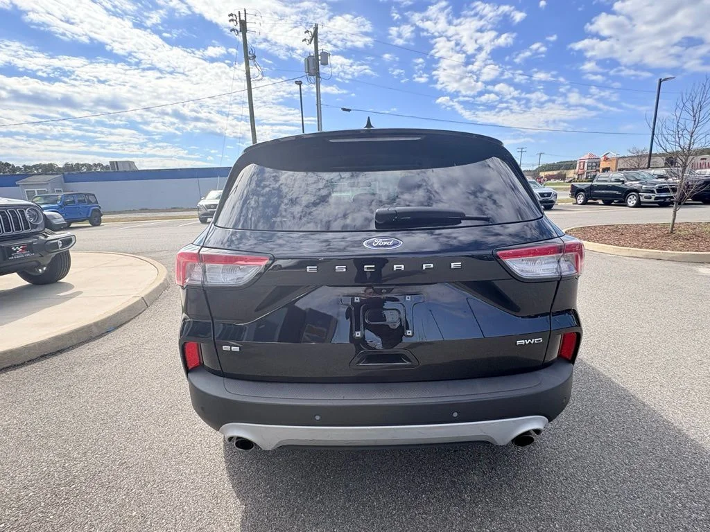 2021 Ford Escape SE - Photo 4