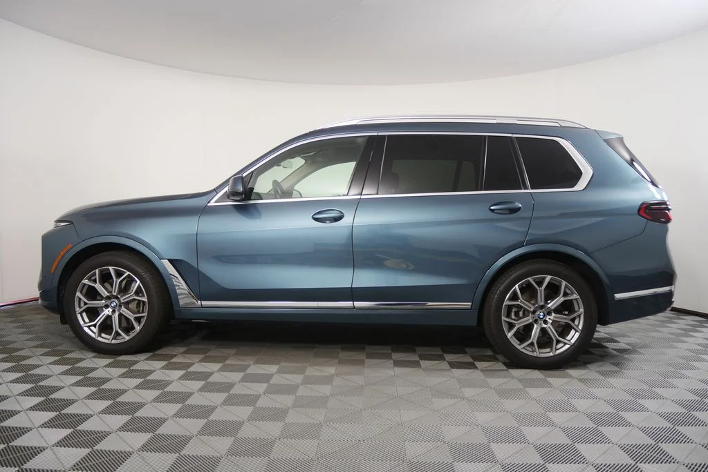 Certified Used 2025 Blue Ridge Mountain Metallic BMW xDrive40i image 6