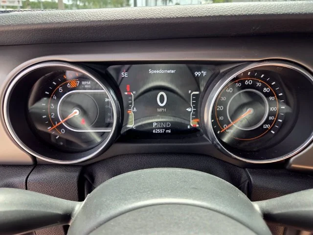 Used 2018 Orange Jeep Unlimited Sport S image 31