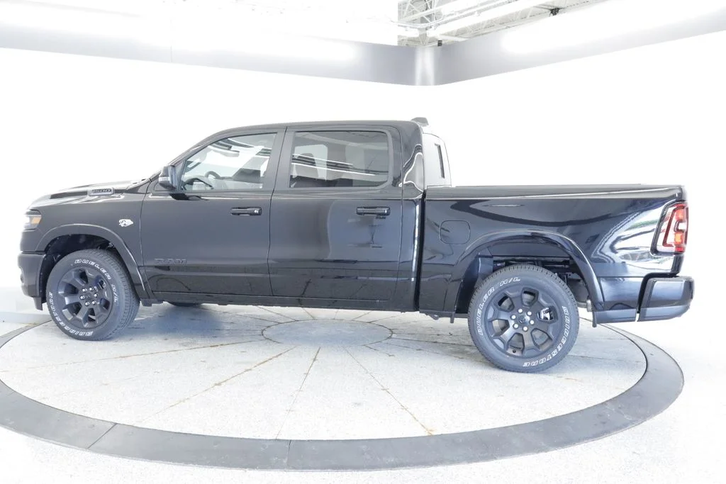 New 2026 Diamond Black Crystal Pearl-Coat Exterior Paint Ram Big Horn/Lone Star image 6