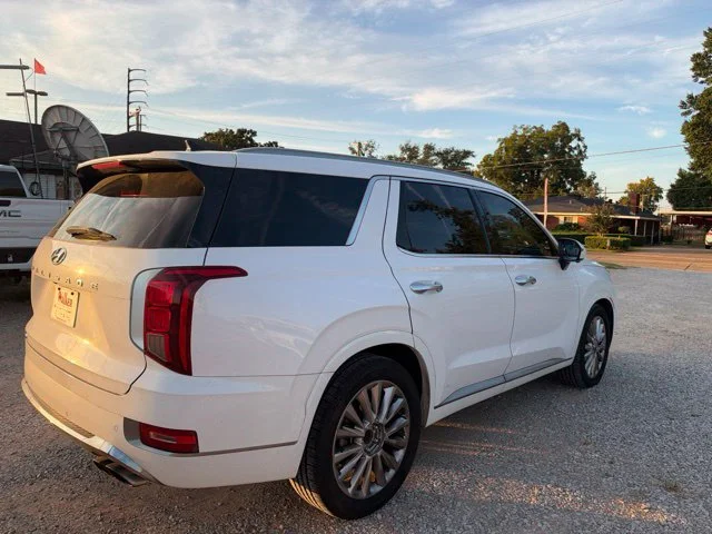 Used 2020 White Hyundai Limited image 14
