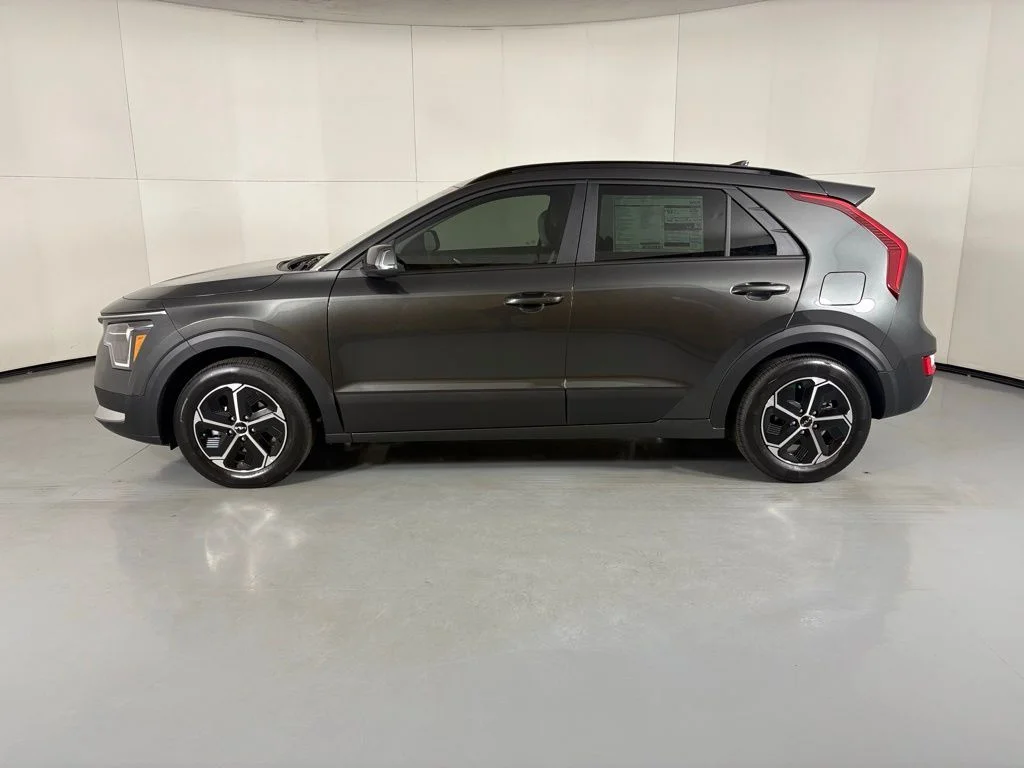 New 2026 Gray Kia EX image 5