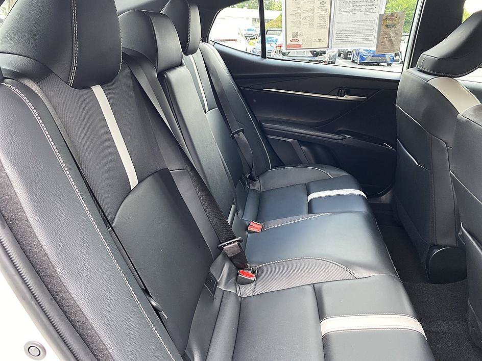 Used 2025 Ice Cap Toyota SE image 22