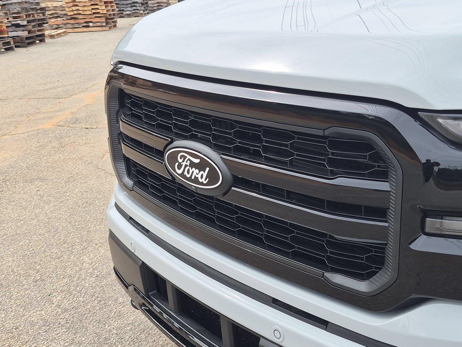 New 2026 Avalanche Ford Lariat® image 13