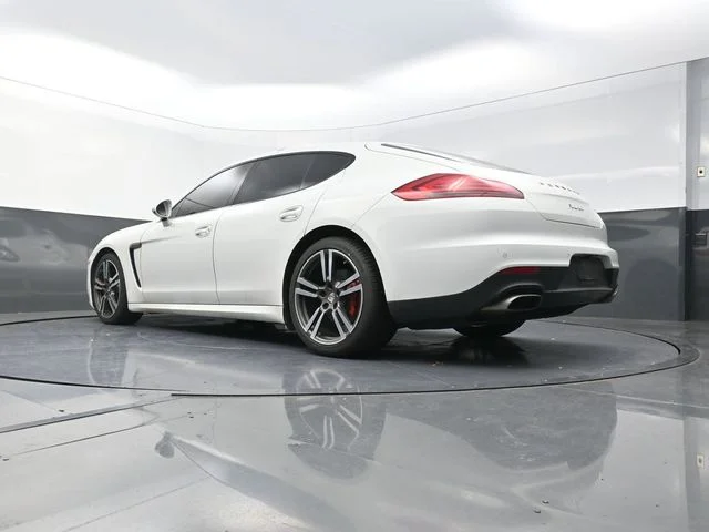 Used 2016  Porsche 4 image 35