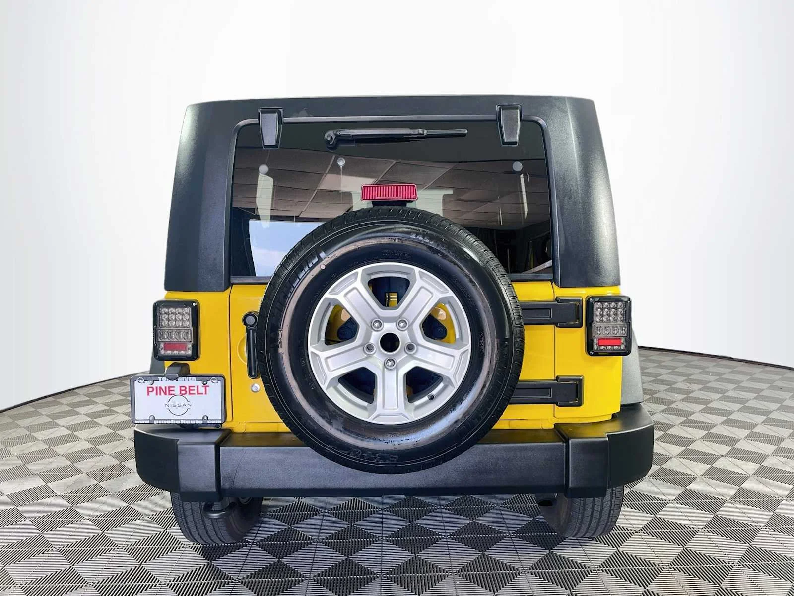 Used 2009 Detonator Yellow Jeep X image 5