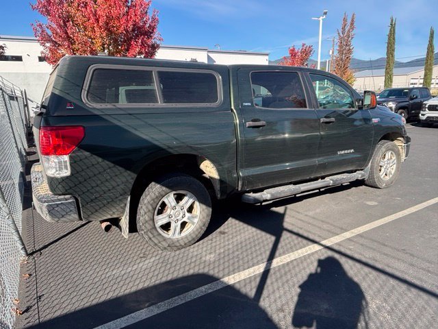 Used 2011 Green Toyota Grade image 2