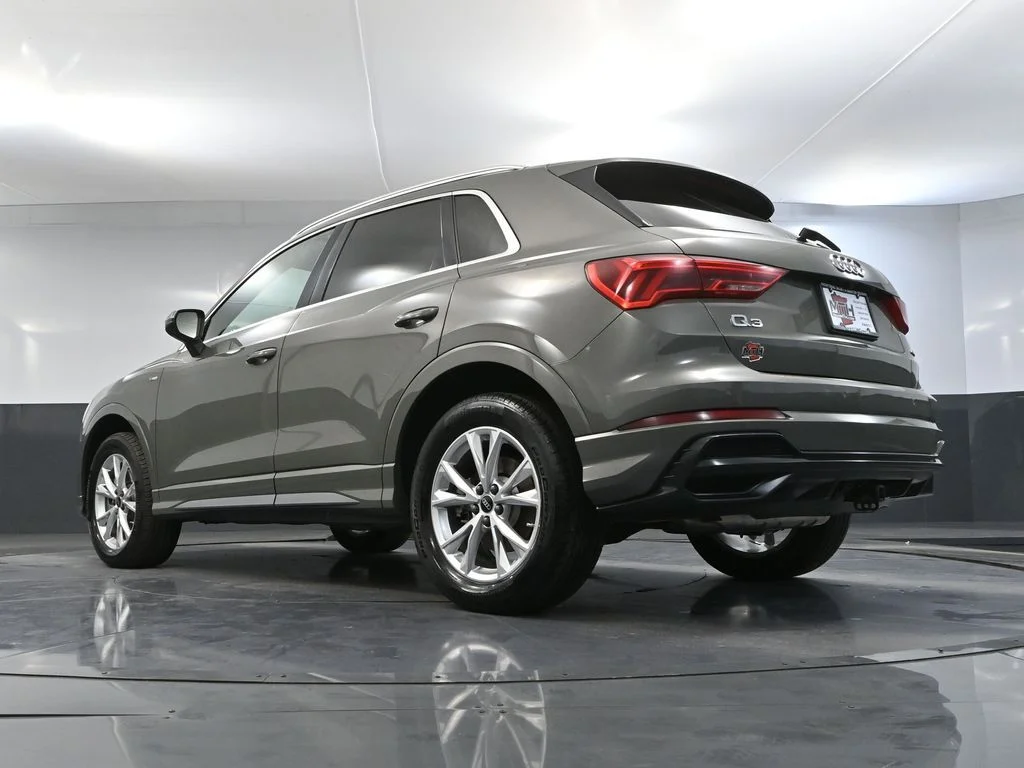 Used 2022 Gray Audi Premium image 49